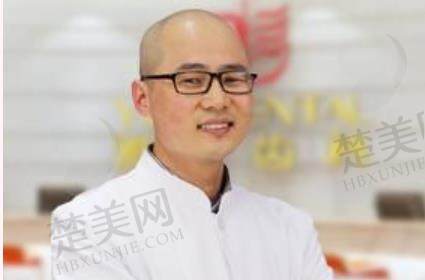 上海雅悦口腔:吴圣辉医生的牙齿矫正技术评测及真人对比图更新