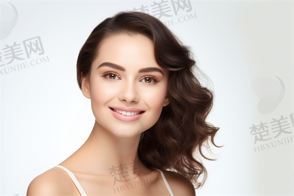 上海站附近有什么眼科医院？