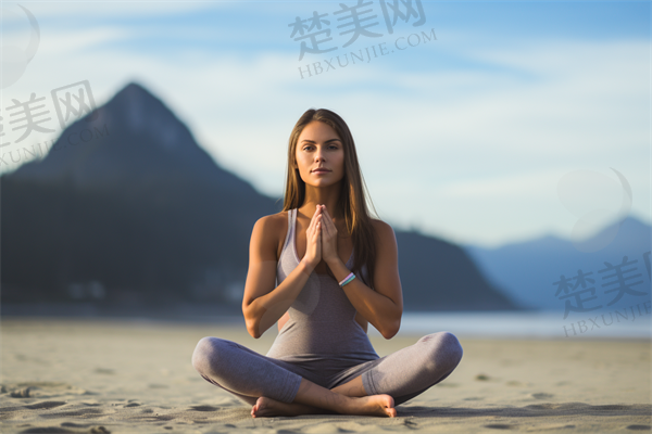 三、王香平医生:眼部整形领域的佼佼者