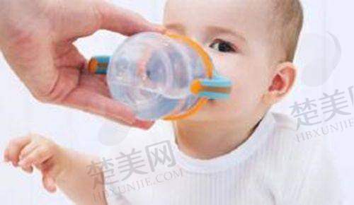 三、北京爵冠口腔靠谱么?设备配置堪比医院